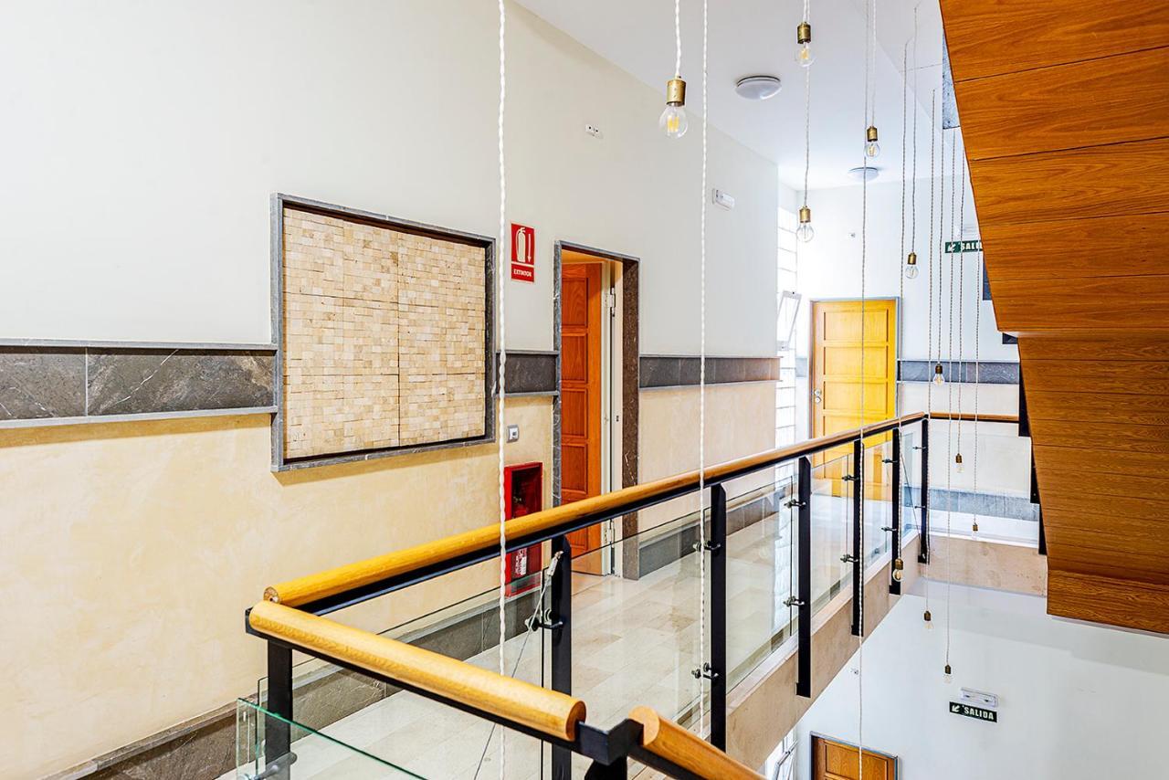 Alohamundi Sierpes Apartamento Sevilha Exterior foto